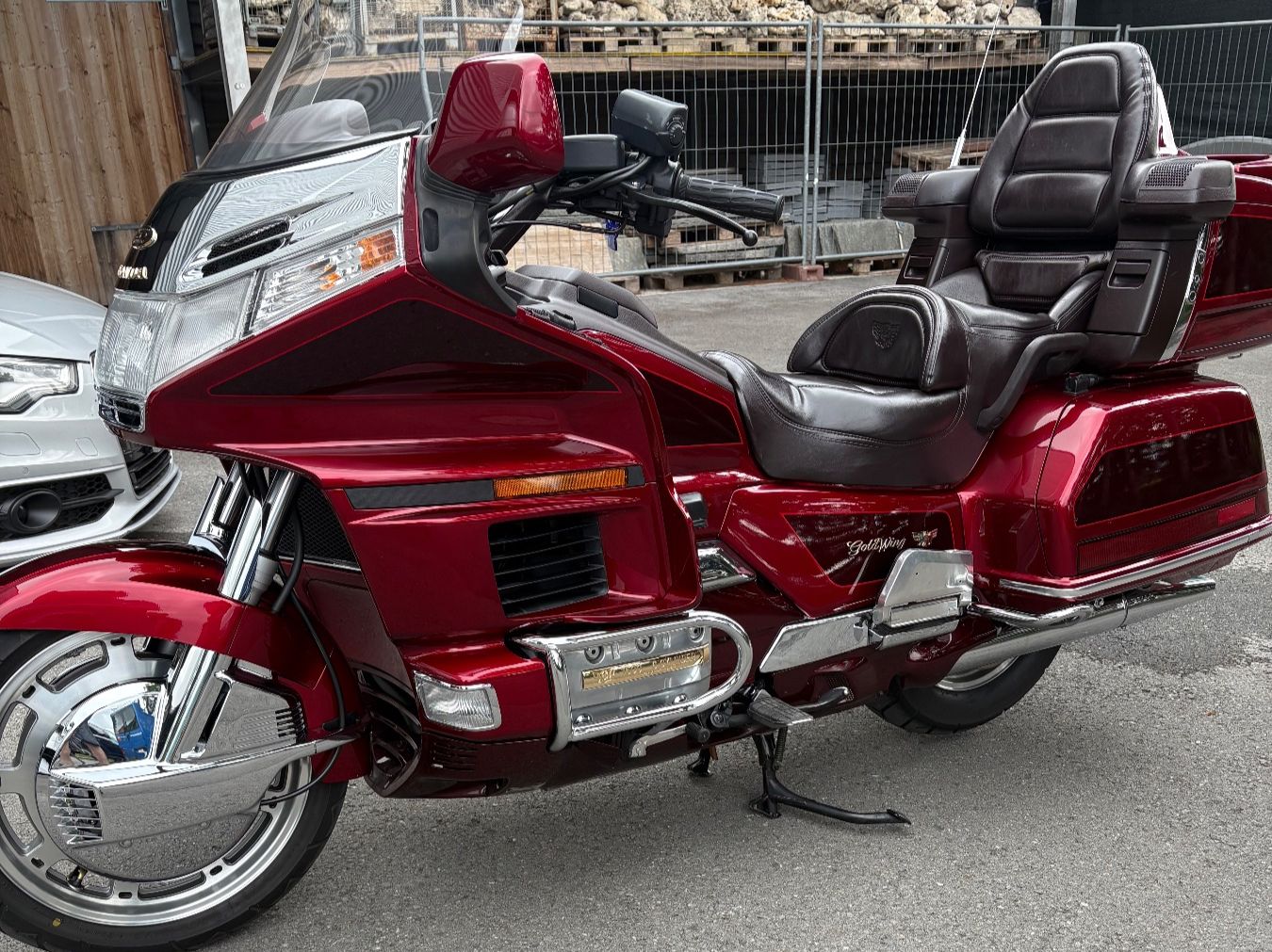 Honda Touring: Honda Goldwing SE – D'occasion à Sevelen par oblas 4