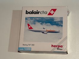 Herpa BalairCTA Boeing 767-300 1:500 Modellflugzeug