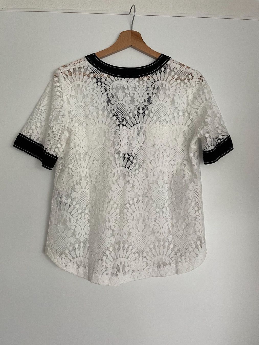 Claudie Pierlot Camicette: BLOUSE CLAUDIE PIERLOT – Nuovo e nell'imballaggio originale da Morges venduto da Igp10 1