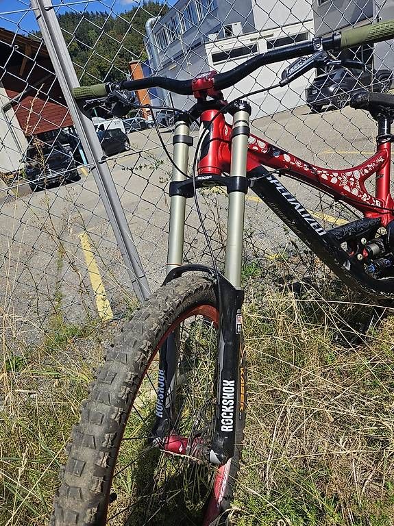 Biciclette: Specialized Demo Downhillbike – Usato da Malters venduto da retorotary 2
