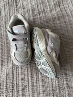 New balance Sneakers Gr. 25
