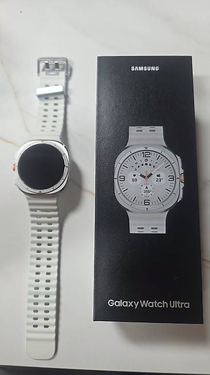 Smartwatch: Samsung Galaxy Watch Ultra – Gebraucht aus Hüttikon von sav_db25 2