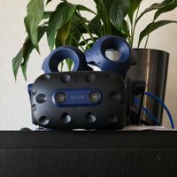 HTC Vive PRO 2 - VR-Komplettset - Voll funktionsfähig
