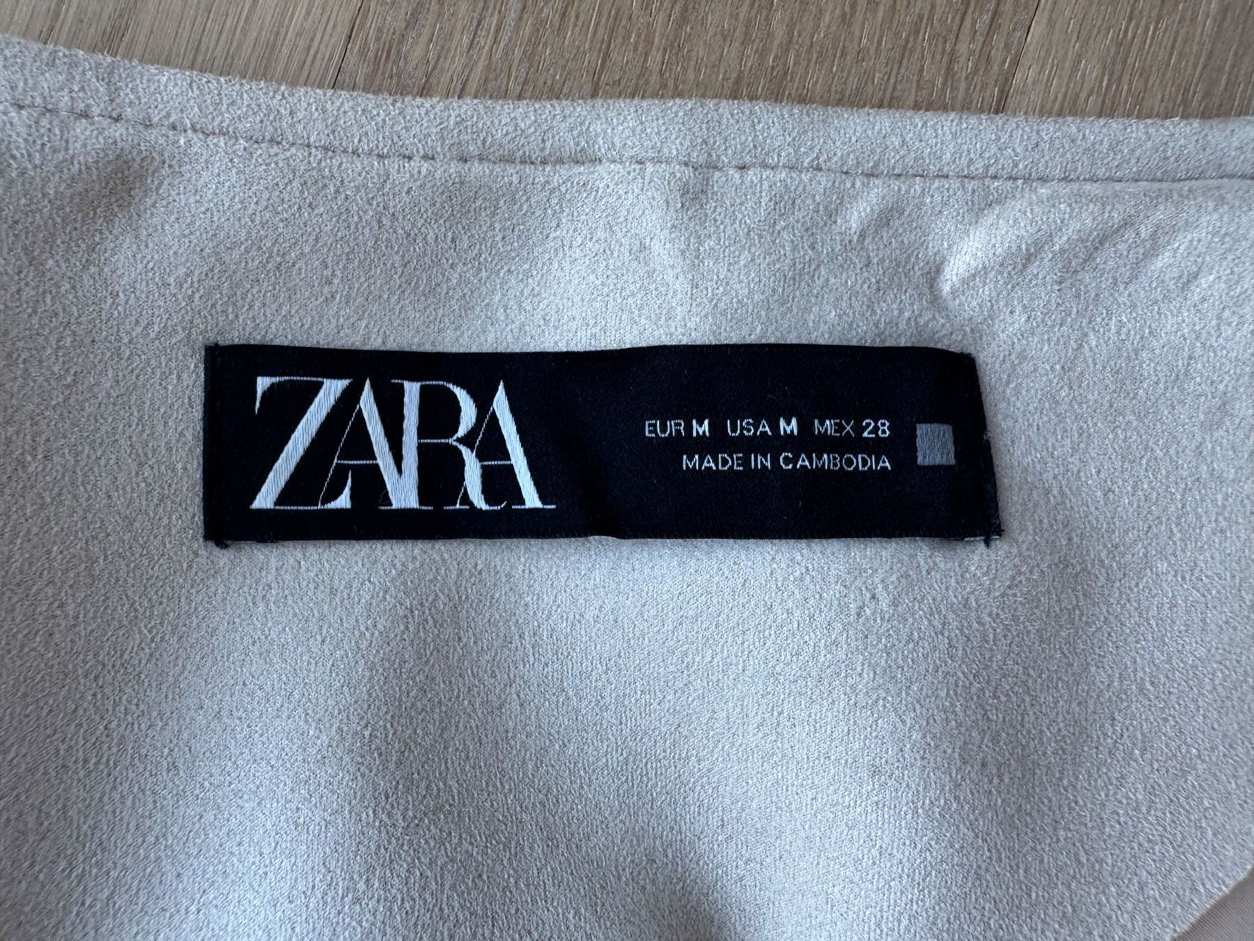 Zara Giacche: Zara Jacke Beige Wildlederoptik Fransen Boho Grösse M – Usato da Wallisellen venduto da soat 3