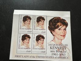Jacq. Kennedy Onassis Guyana  2010  Block  ** (A1235)