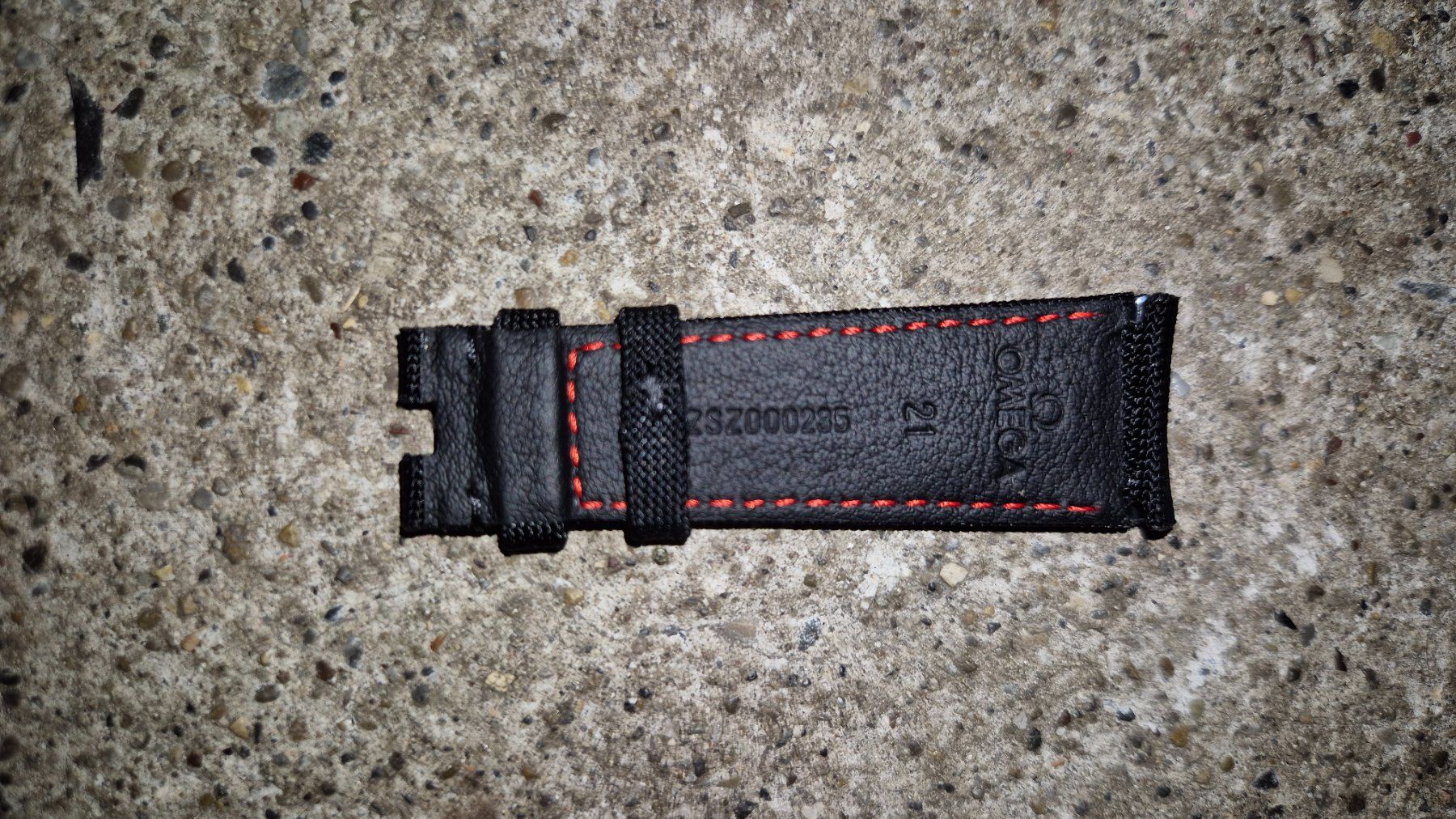 Omega Bracciali & Braccialetti: Omega Speedmaster Armband – Nuovo e nell'imballaggio originale da Elsau venduto da Woolie81 2