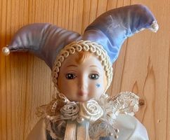 Porzellan Harlekin Puppe blau gold 22cm gross