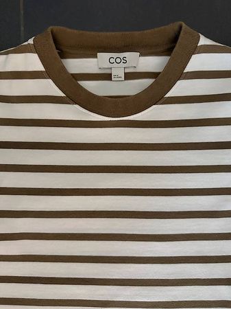 COS T-Shirt Gr. M