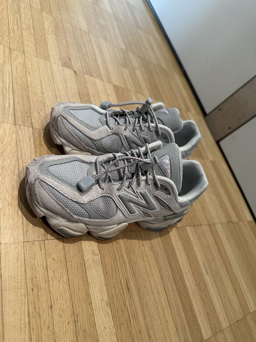 New Balance Scarpe da donna: New Balance 9060 numero 36 – Usato da Roveredo GR venduto da ifo_h7sn 2