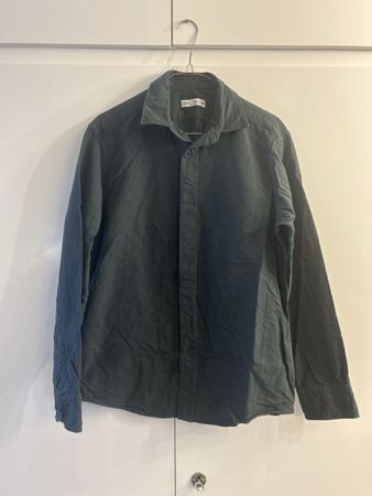 Zara Men’s Button-Up Shirt - Perfect for Autumn Wear!