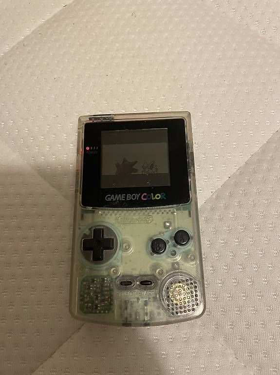 Nintendo Console: Gameboy color – Usato da Lausanne venduto da cla_ndg8 1