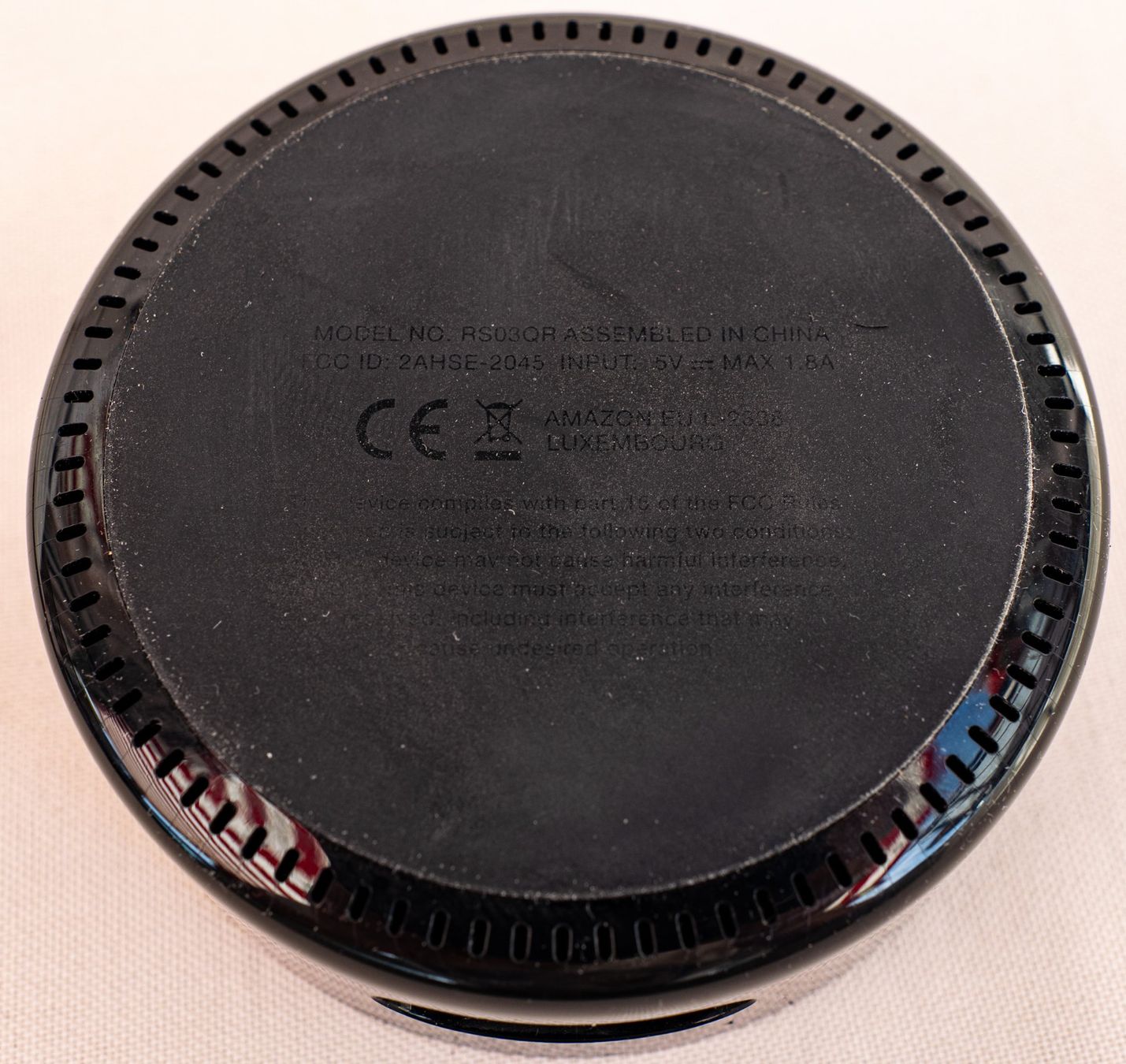 Amazon Lautsprecher: Ricardo listing - Amazon Echo Dot 2nd Generation – Gebraucht aus Geneve von mar_h5wp 1
