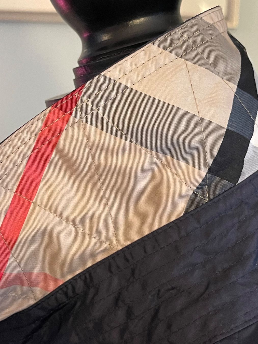 Burberry Giacche: Original Burberry Jacke – Usato da Ruggell venduto da expoli 3