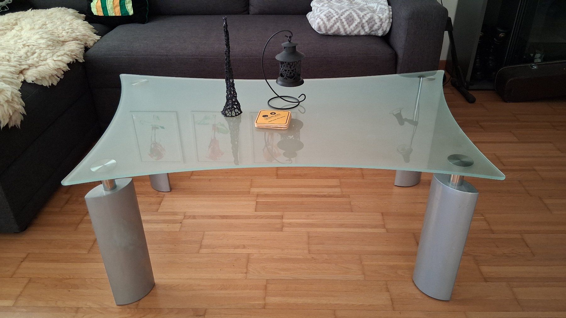 Tische: Couchtisch – Gebraucht aus Frauenfeld von rae_b9zy