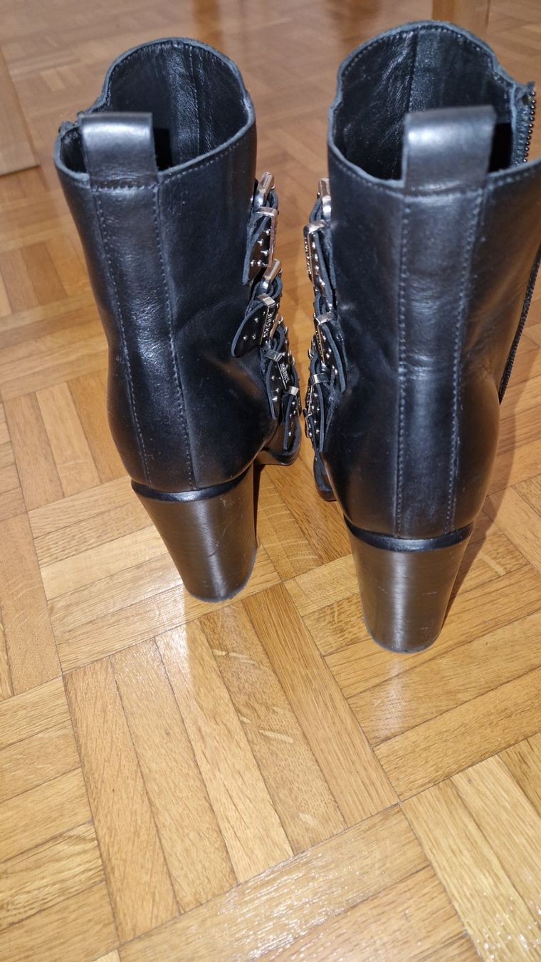 Scarpe da donna: Bottines Femme – Usato da Genève venduto da car_2wpt 4