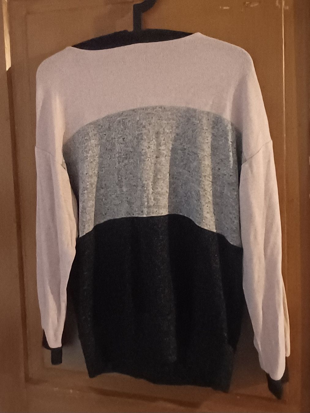 Maglioni & Felpe: Pullover Grösse 36/38 von Wallis – Usato da Schönenwerd venduto da pomodor