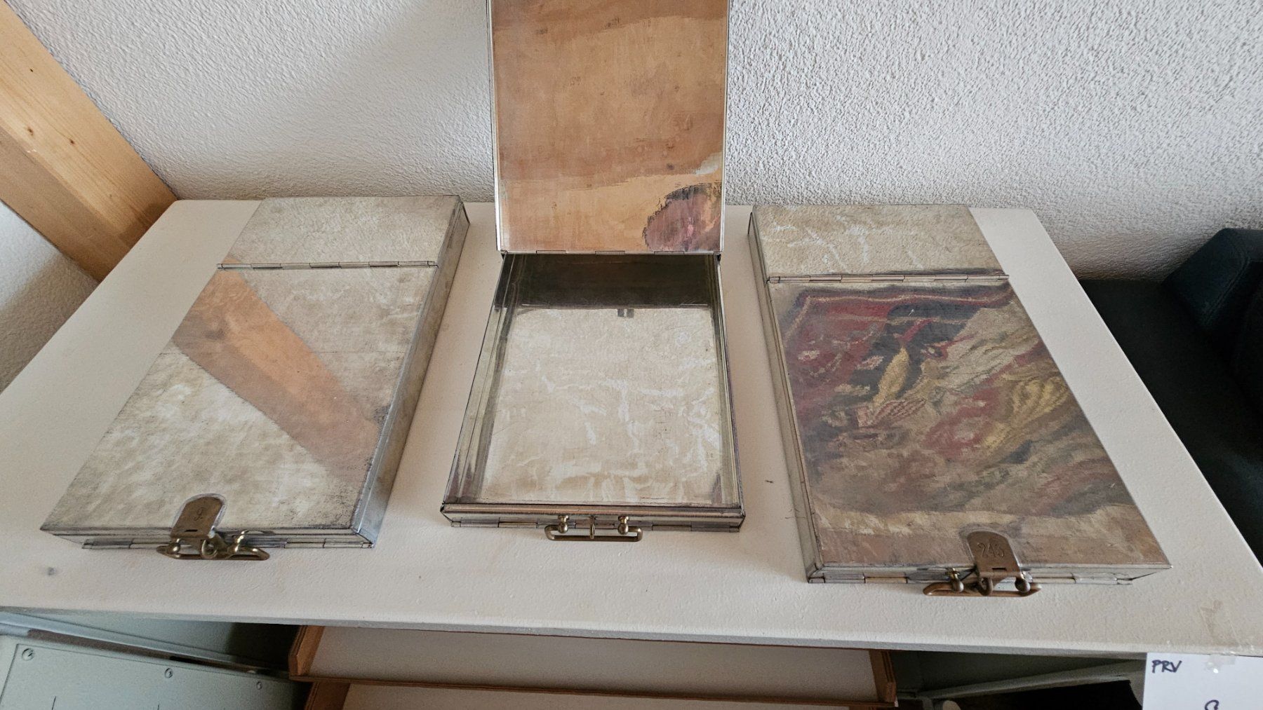 Tresor: Dokumententresor + 3 Geldkassete – Gebraucht aus Diessenhofen von Osio 4