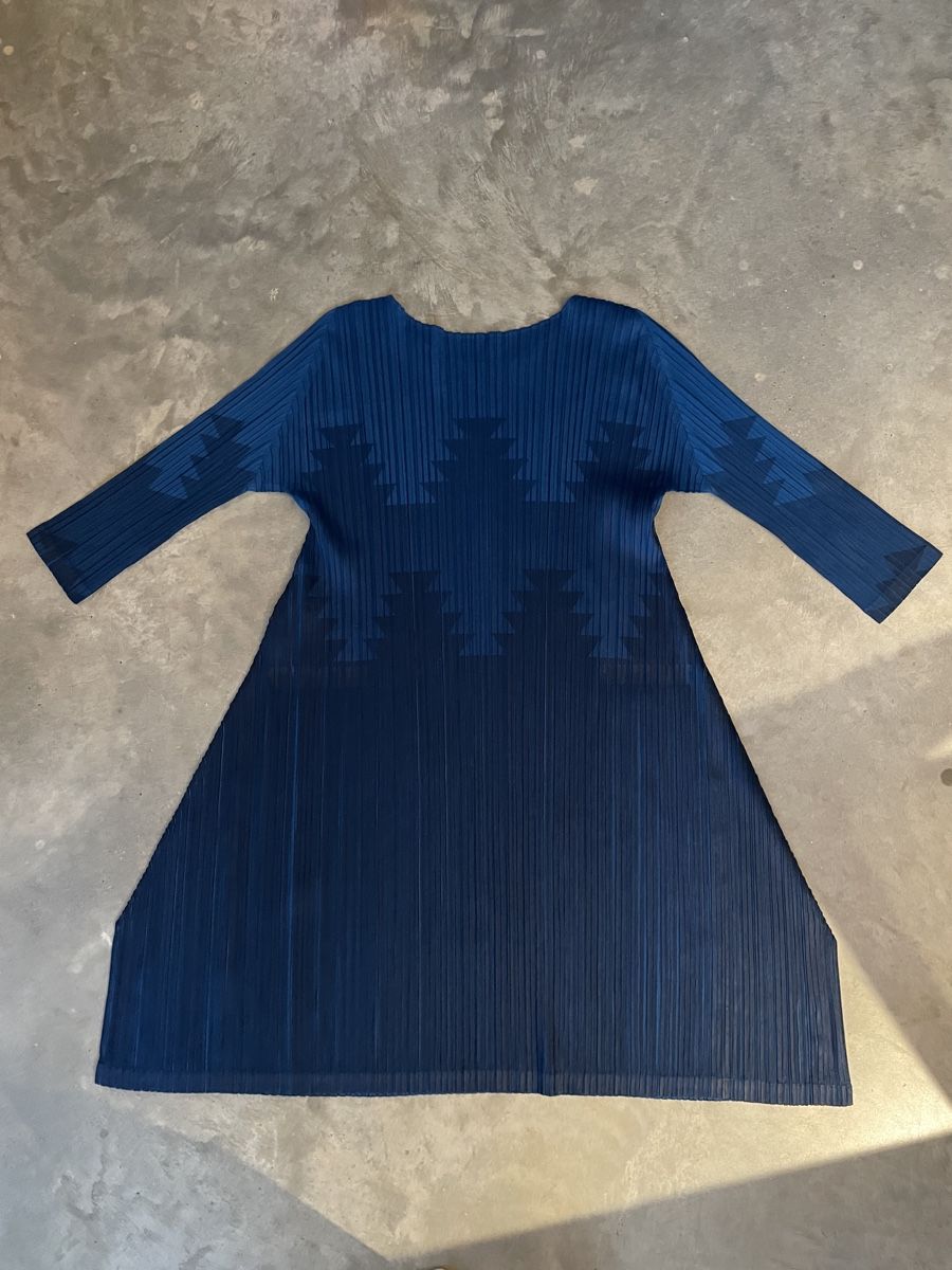 Issey Miyake Robes: Issey Miyake Pleats Please Kleid blau – D'occasion à Eglisau par lia_c7ny 3