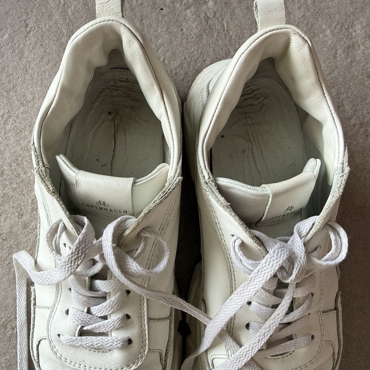 Copenhagen Damenschuhe: White Leather COPENHAGEN sneakers size 40 – Gebraucht aus Boswil von hey.itsme 5