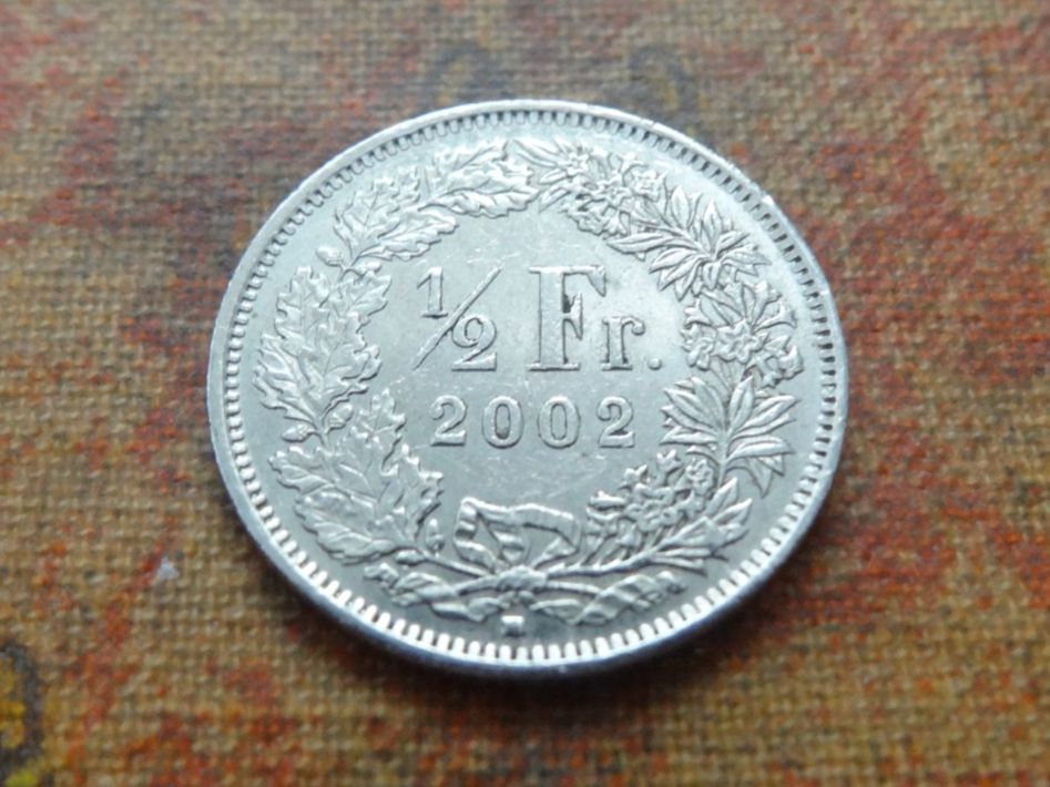 Alle Münzen: 1/2 Fr. 2002 – Gebraucht aus Romanel-sur-Lausanne von Swift13