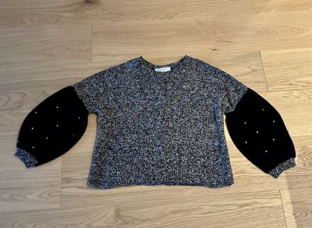 Rinascimento Pullover mit Perlen