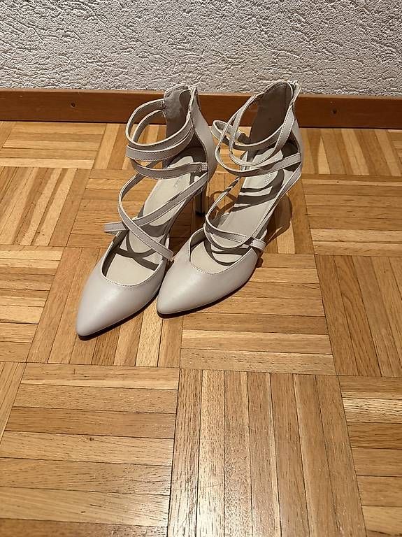Scarpe da donna: Pumps – Usato da Amriswil venduto da Real01