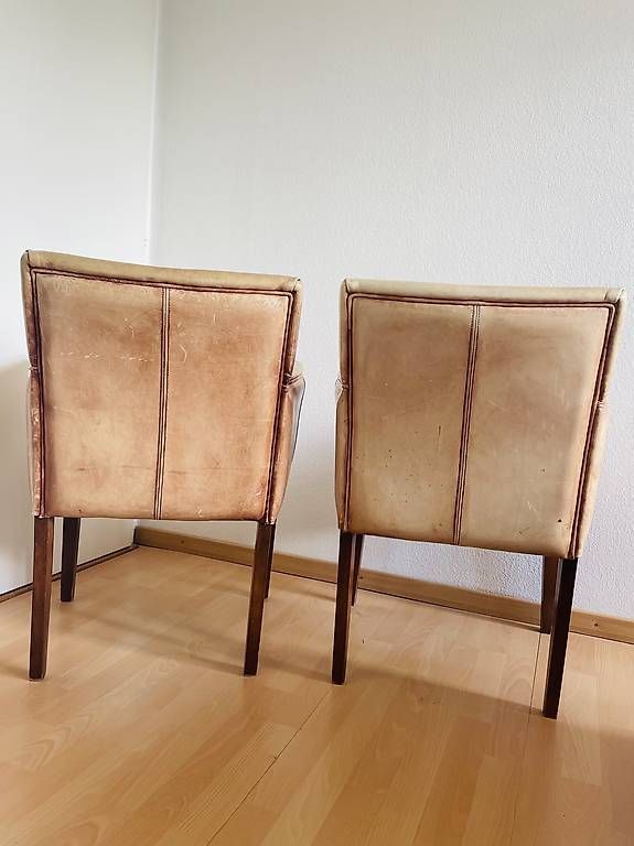 Poltrone: Deux fauteuils design en cuir  – Usato da Genève venduto da Alamirk 2