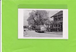 ZH Oldtimer-Bus-Kinder-Strassenpartie