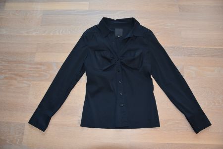 fabrikneue, lässig geschnittene Bluse InWear, Gr. 38