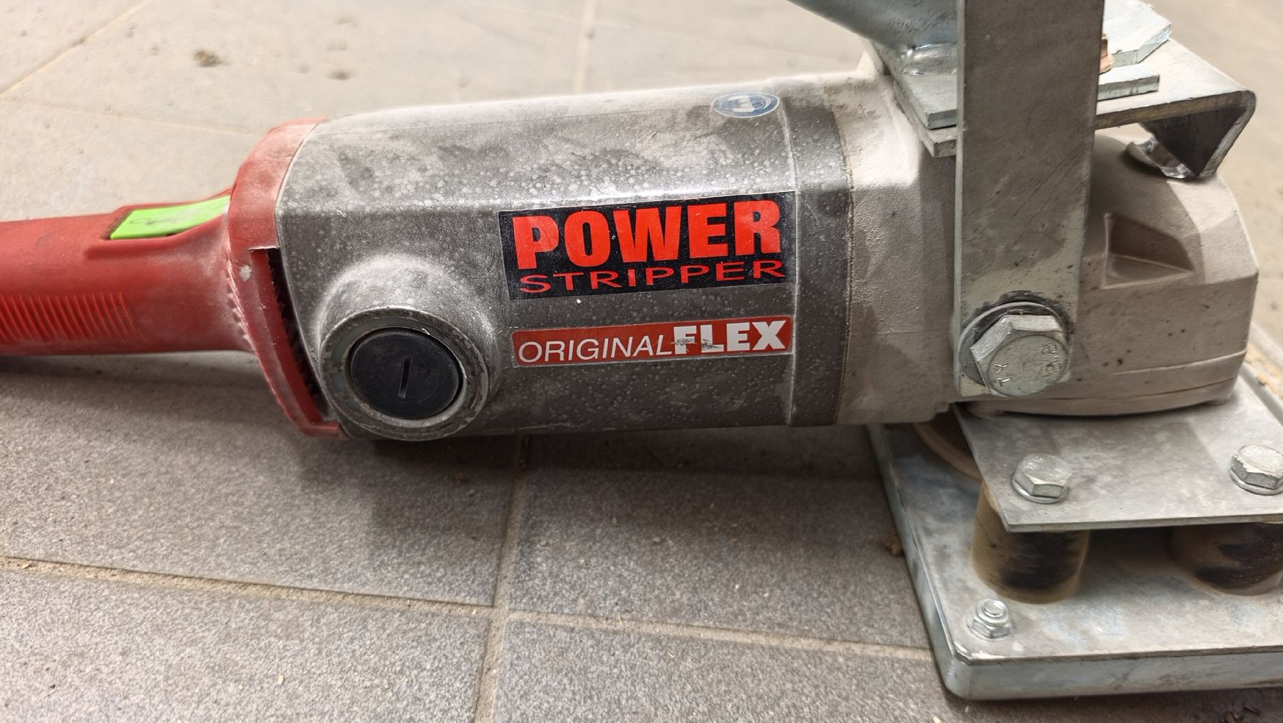 Tutte le macchine: Original Flex Power Stripper zum Teppich entfernen! – Usato da Horn venduto da Bs1 1