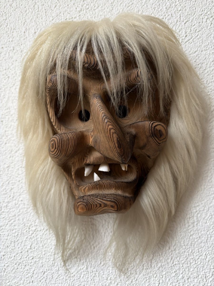 Autres antiquités ou arts: Lötschentaler Holzmaske – D'occasion à Biberist par Momo33