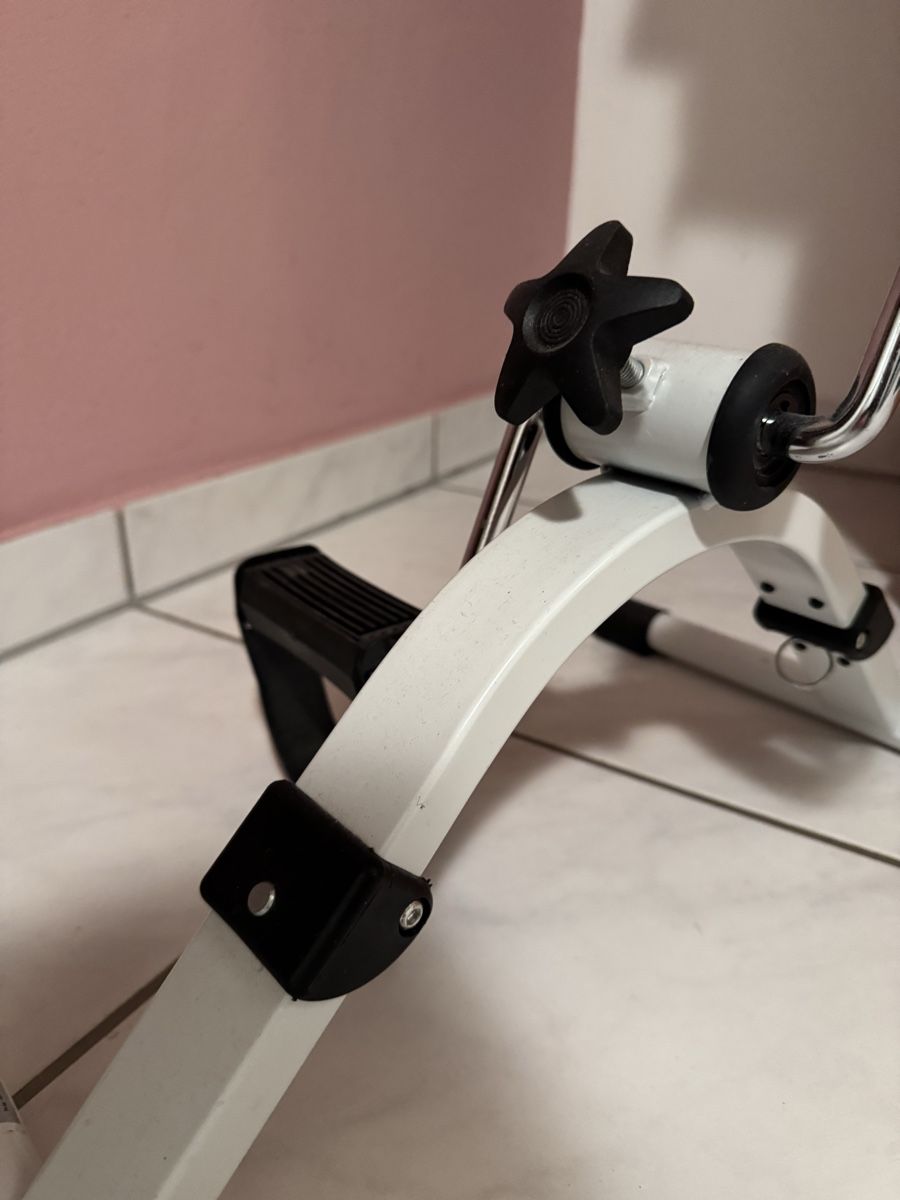 Hometrainer: Velo – Neu (gemäss Beschreibung) aus Turgi von eiiinalem 1