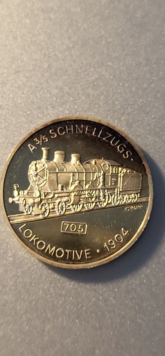 Tutti le monete: Silber-Münze mit Dampf- Lokomotive – Nuovo (secondo la descrizione) da Bellach venduto da Kebjeer