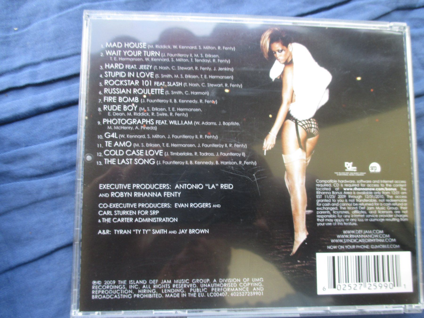 CDs: Rihanna : Rated R – Gebraucht aus Colombier NE von Nevenma 1