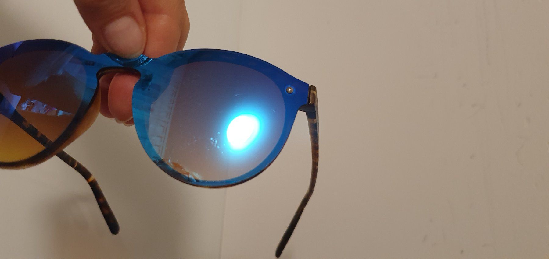 Occhiali & Lenti: Sonnenbrille blau braun stylisch – Usato da Stansstad venduto da InStyle8 3