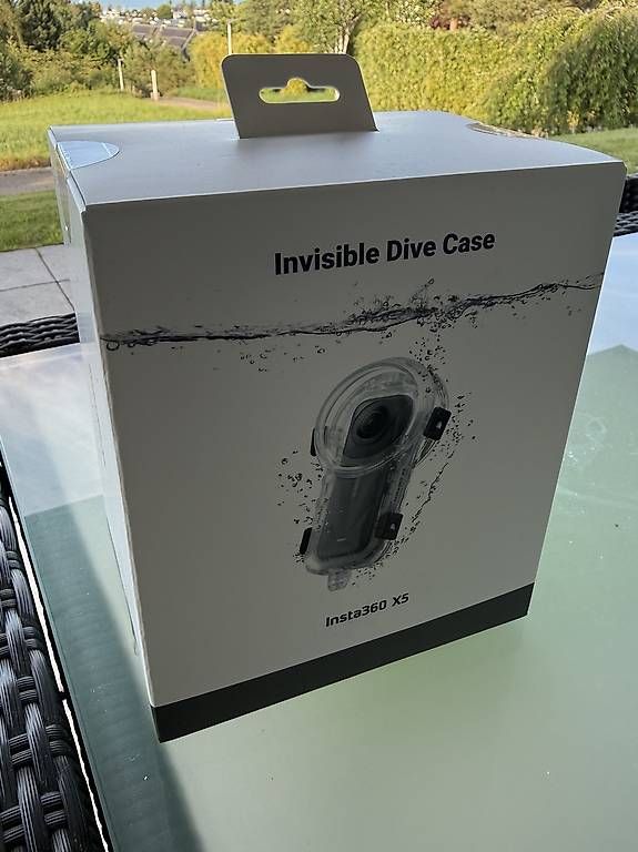 Lampade & Macchine fotografiche: Invisible Dive case Insta 360 X5 neu OVP – Usato da kreuzlingen venduto da hel_v9zj