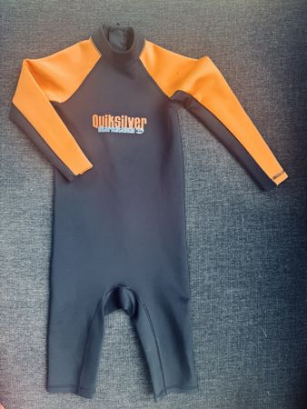 Surfanzug von QUIKSILVER / Grösse: 6/7 Jahre