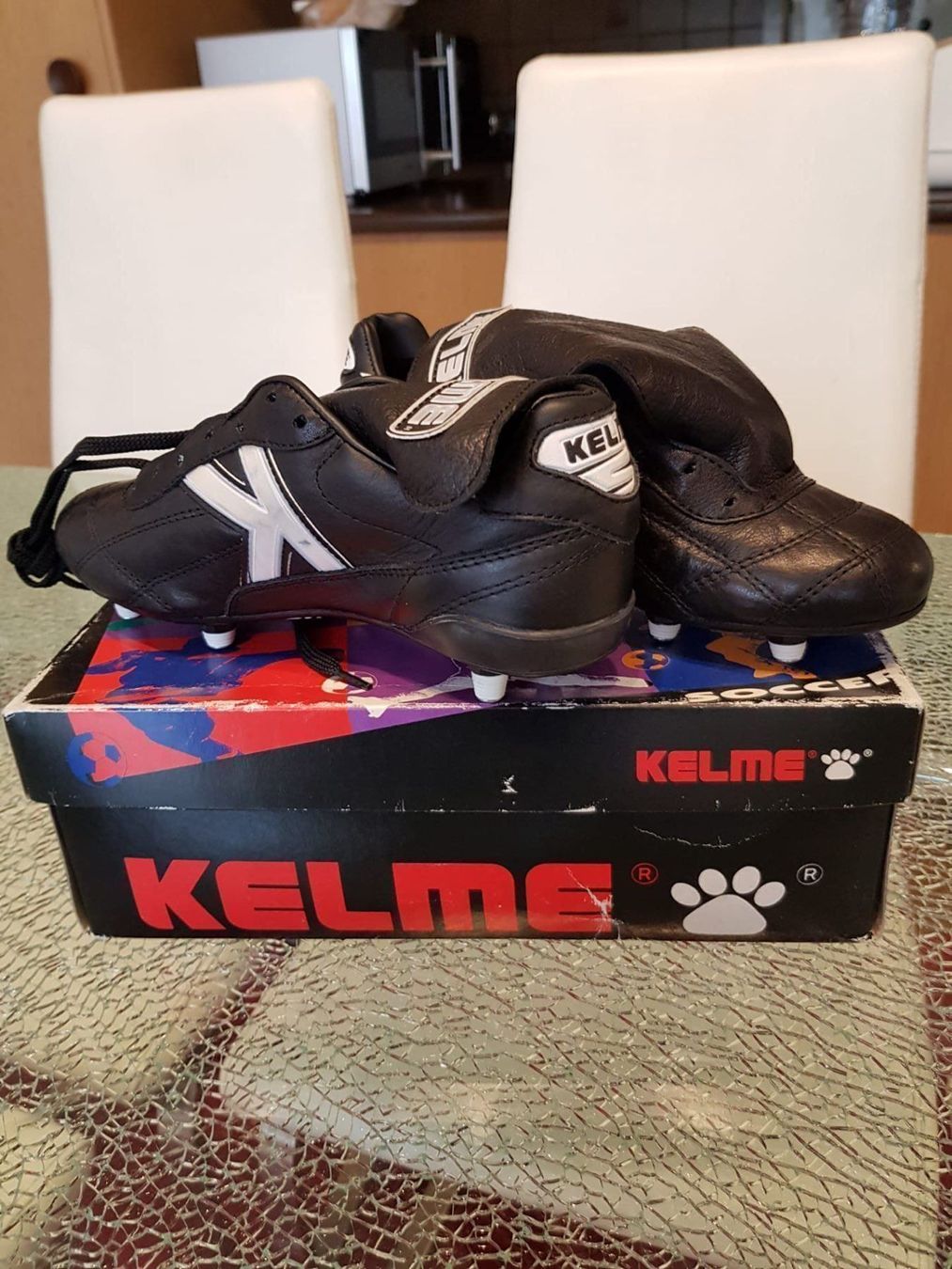 Scarpe per ragazzi: Fussballschuhe Kelme Gr. 39 – Nuovo (secondo la descrizione) da Luzern venduto da Reni025 8