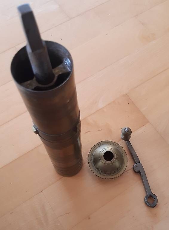 Elettrodomestici da cucina: Kaffeemühle aus Messing – Usato da Schaan venduto da jud_59jg 3