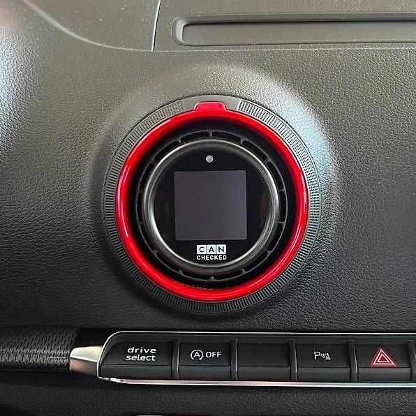 Audi Tutti pezzi di ricambio auto: Can Checked Audi A3,S3,RS3 8V Display – Usato da Pfäffikon SZ venduto da Forcar