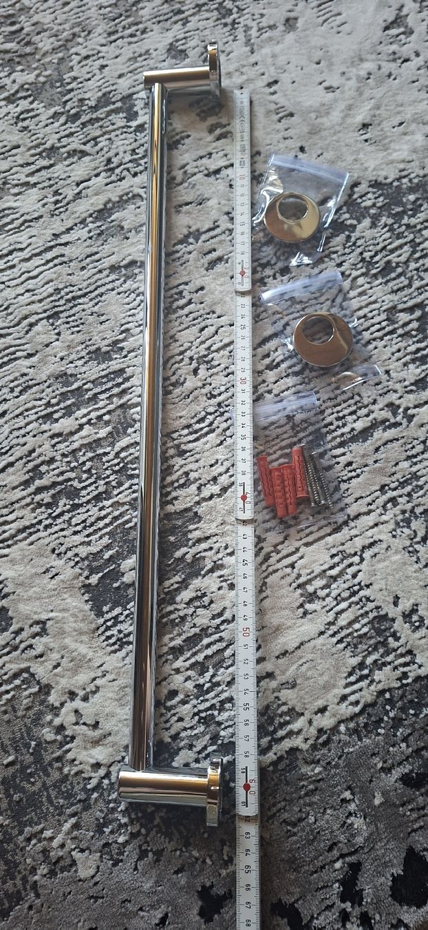 Alterna Portes-serviettes: Badetuch Stange 60 cm – Neuf (Voir description) à Bern par Stalino