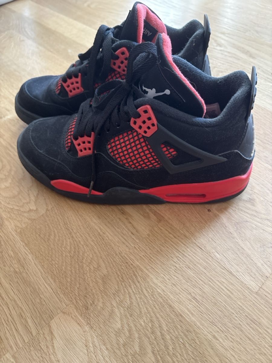 Jordan Herrenschuhe: Air Jordan 4 – Gebraucht aus sion von iwa_w2l8 1