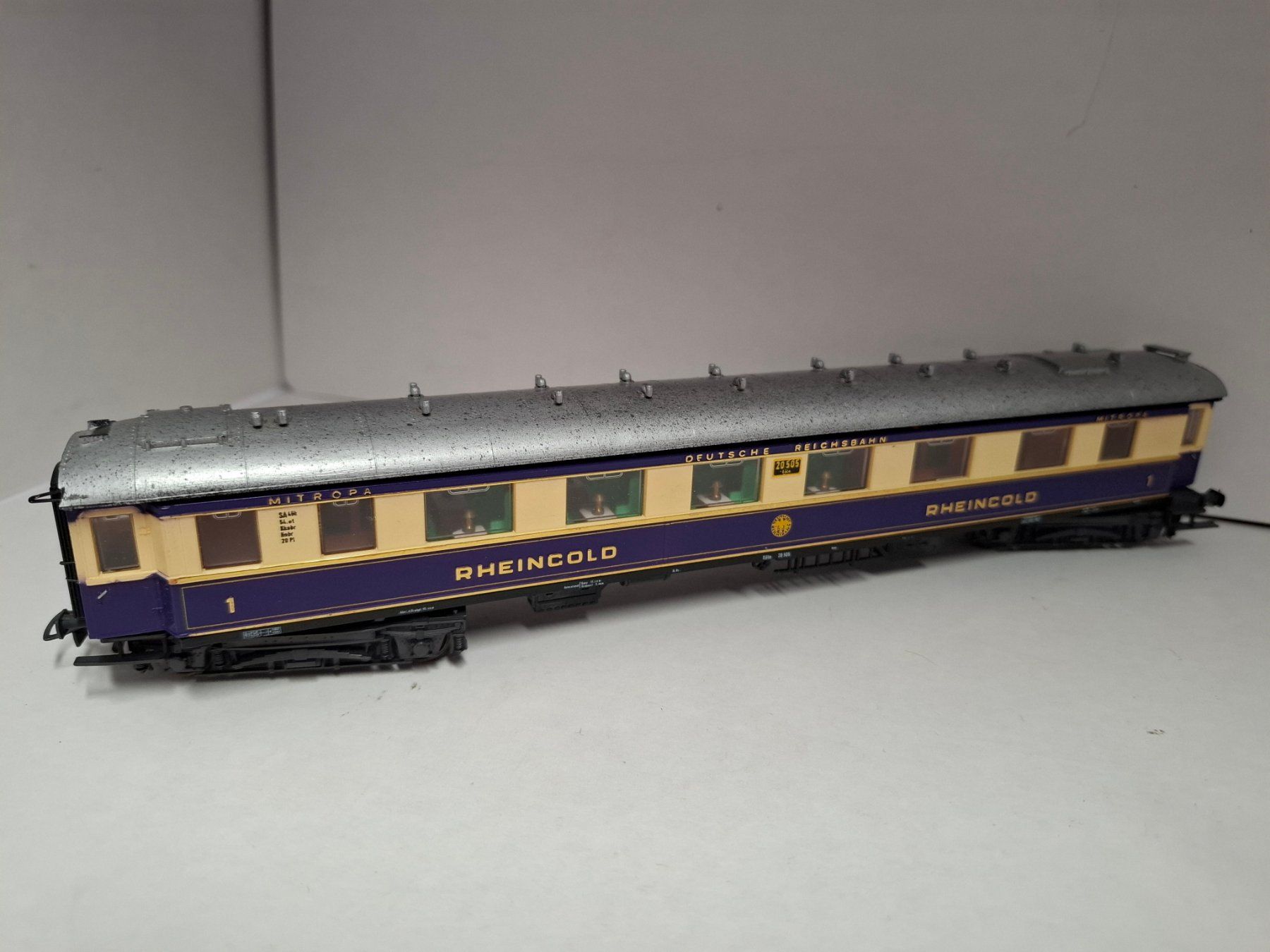 Liliput Modellini di ferrovie: Personenwagen – Usato da Stettlen venduto da hof_psy8 1