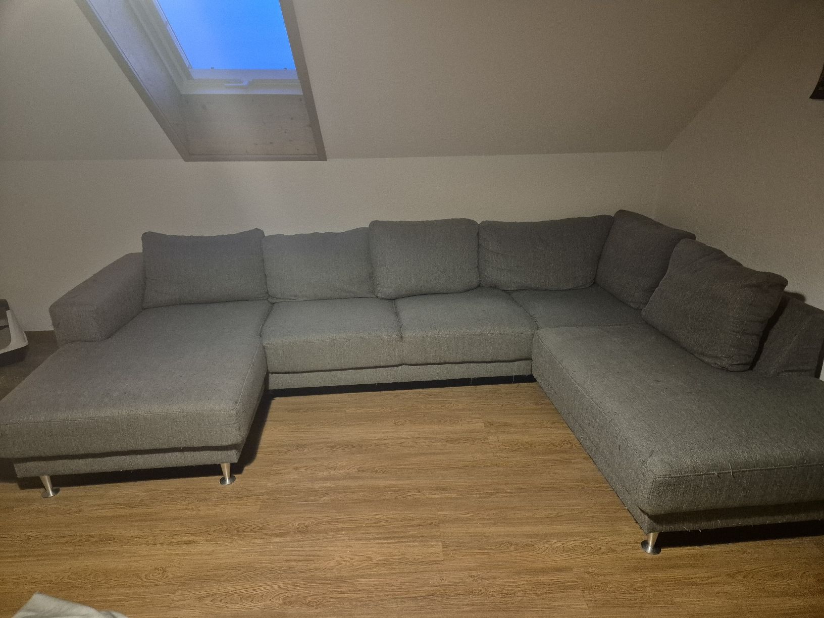 Divani: Sofa zu verkaufen – Usato da Affoltern BE venduto da tan_jv7y