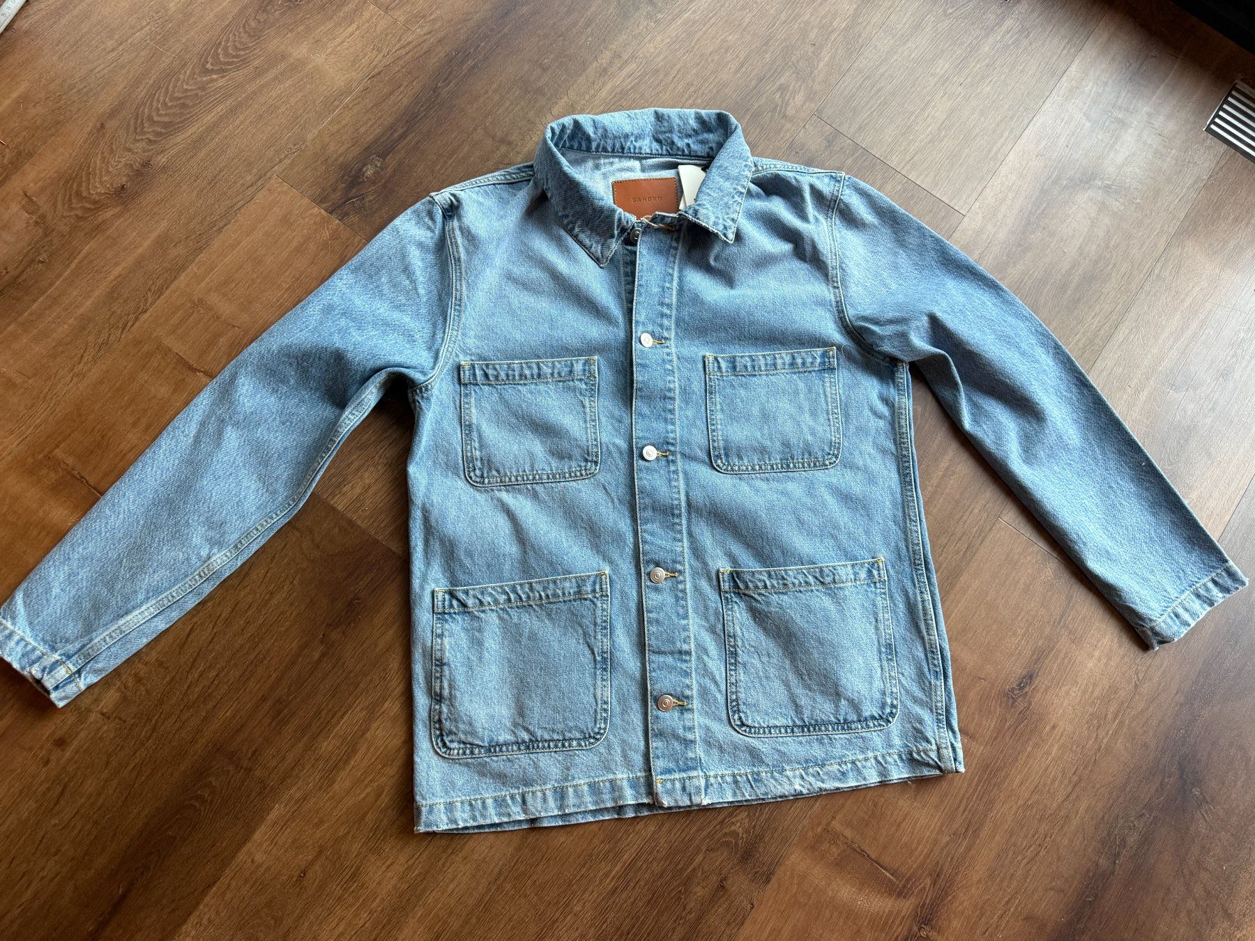 Sandro Giacche: New £305 Sandro denim jacket - M – Nuovo e nell'imballaggio originale da St-Sulpice VD venduto da juhdu