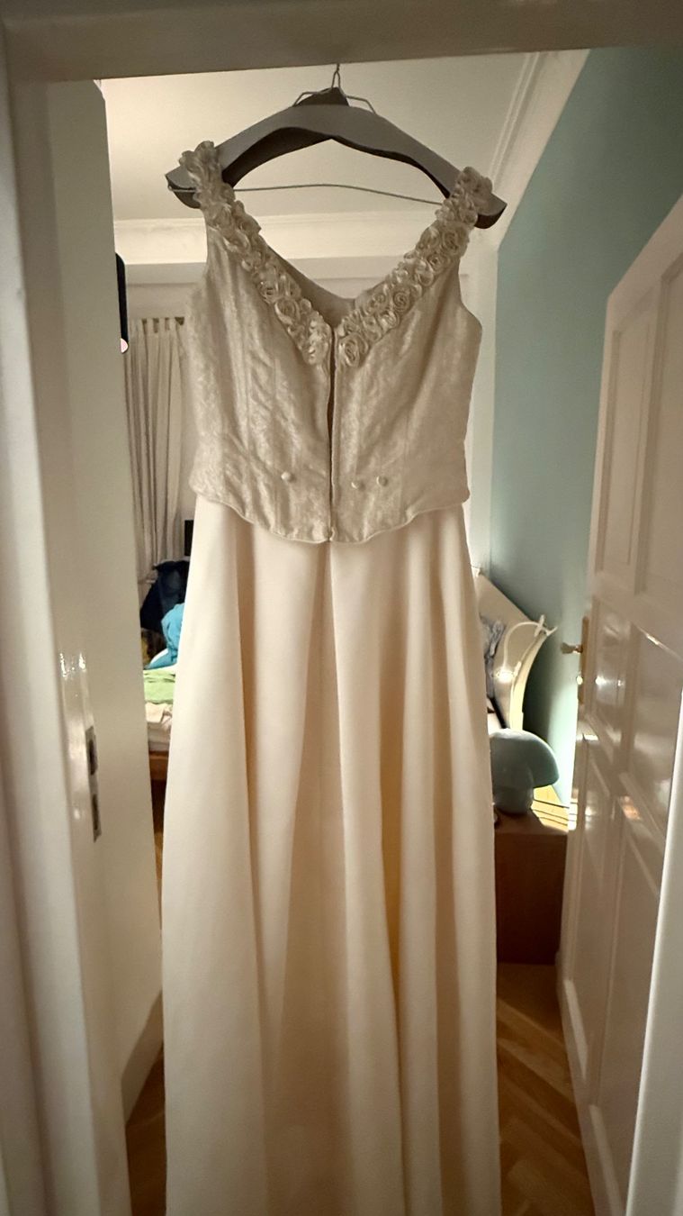 Pronovias Kleider: Pronovia Brautkleid – Gebraucht aus Winterthur von inf_s6kf 6