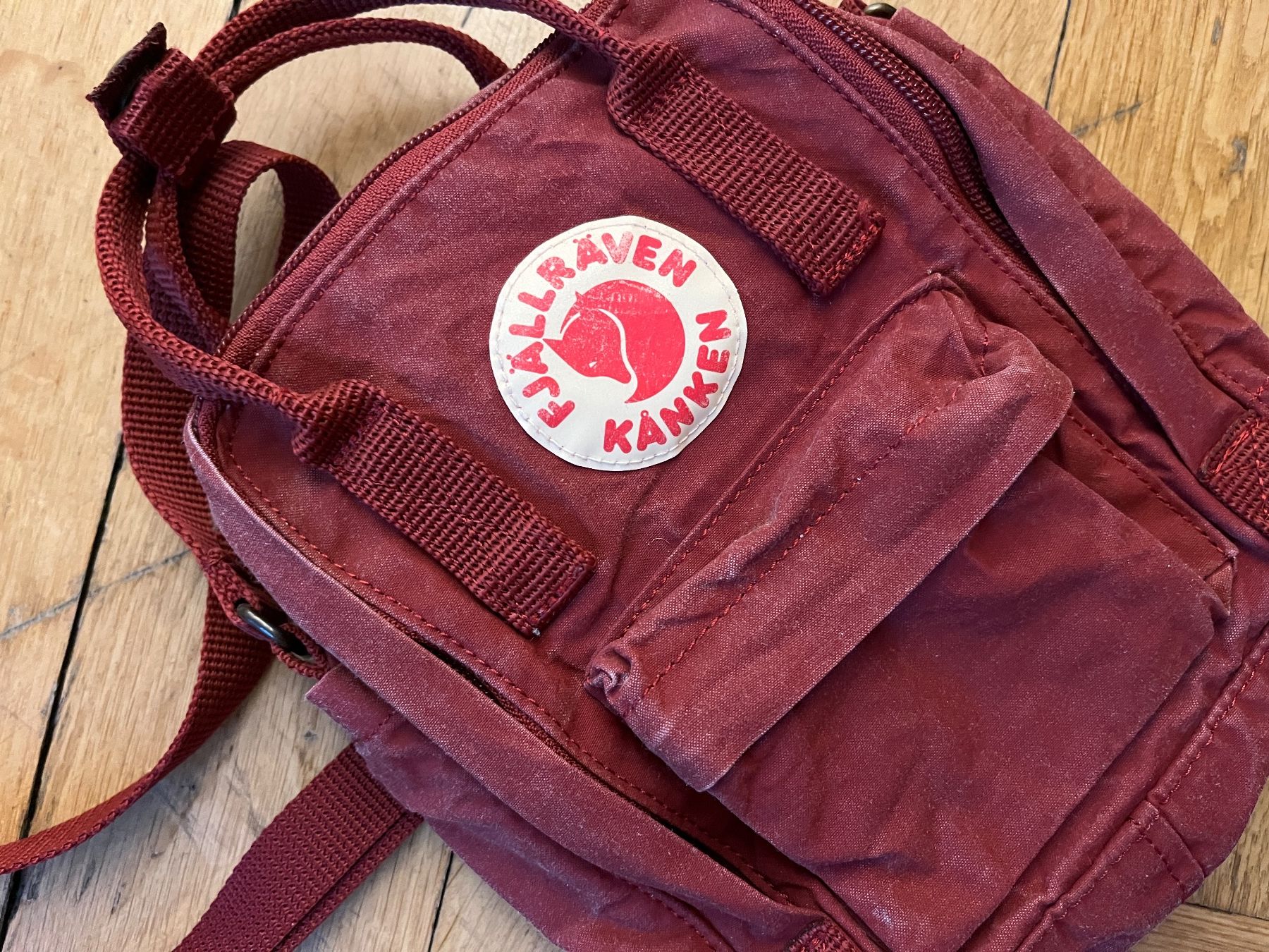 Fjällräven Borse: Fjällräven Kånken Sling – Usato da Zürich venduto da LeaL2025 2