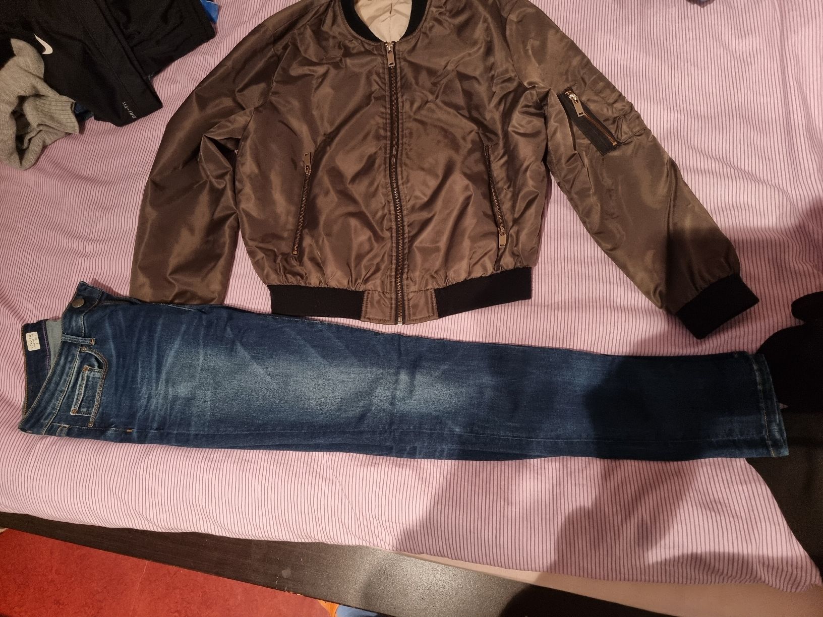 Tommy Hilfiger Lotti & Set di vestiti: Tommy Hilfiger / ZARA – Usato da Zürich venduto da Ralaualiyas 5