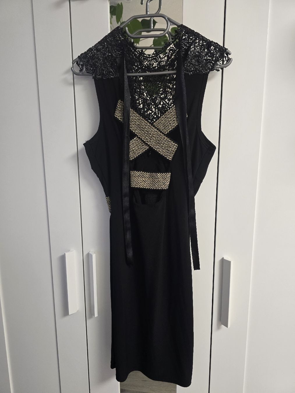 Robes: edles Kleid Gr. S/M – D'occasion à St.Peterzell par the2ndchance 1