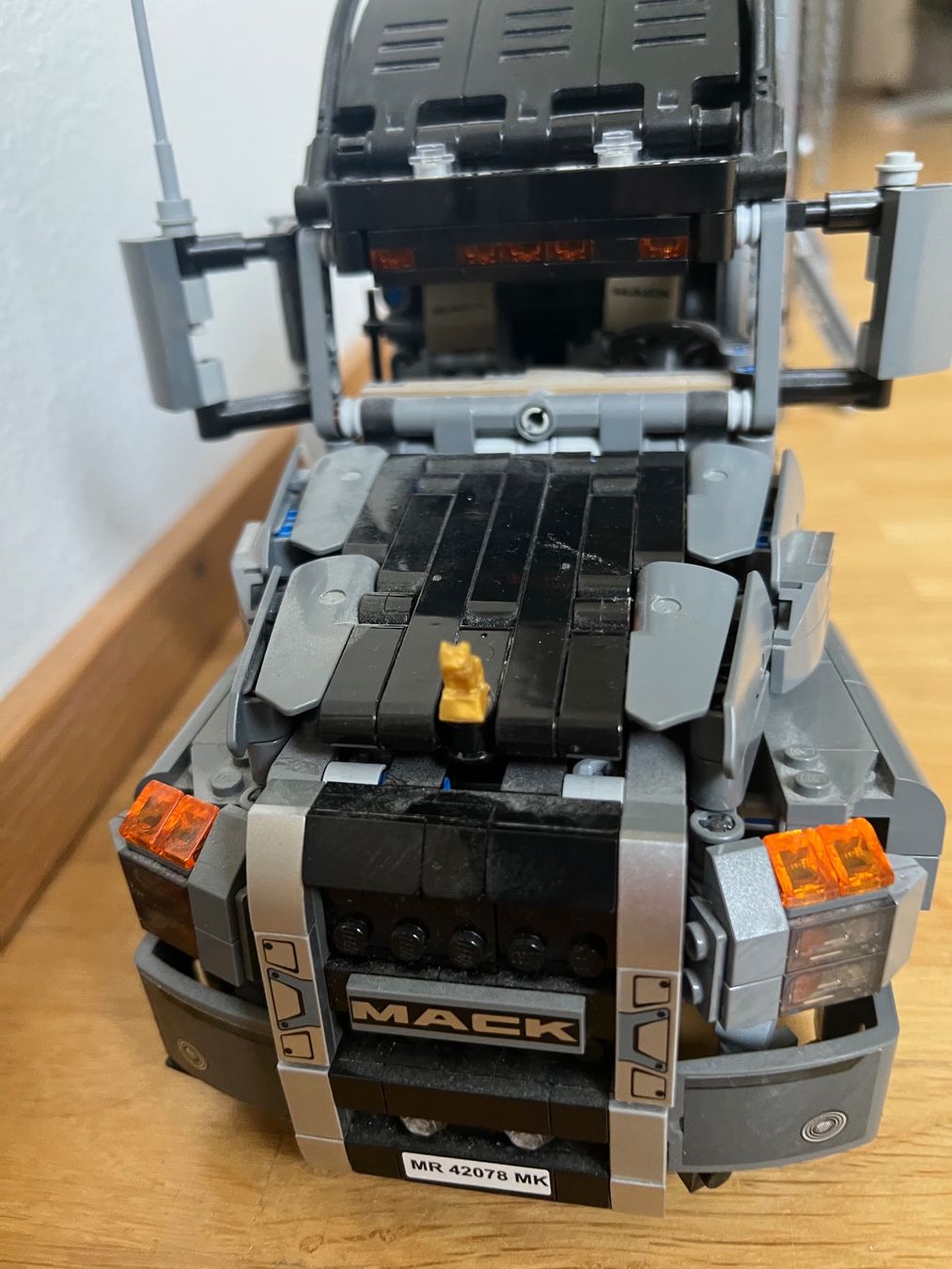 Lego Kit di costruzioni: LEGO Technic Mack Anthem 42078 – Usato da Zürich venduto da luc70 6